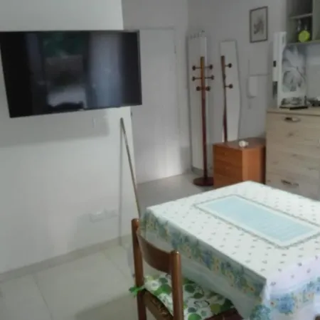 Monolocale Con Giardino 100mt/mare San Remo