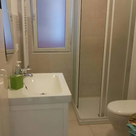 Monolocale Con Giardino 100mt/mare Ferienhaus *